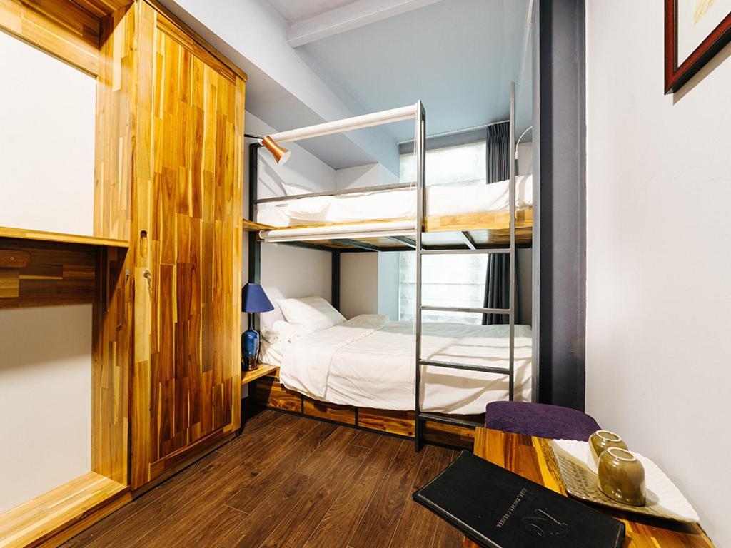Ha Noi Re Hostel Ханой Екстер'єр фото